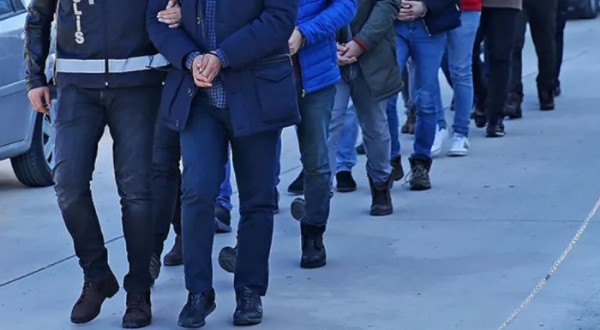 'Alihan Kuriş Suç Örgütü'ne Operasyon! 100 Milyar TL Yurt Dışına Kaçırılmış
